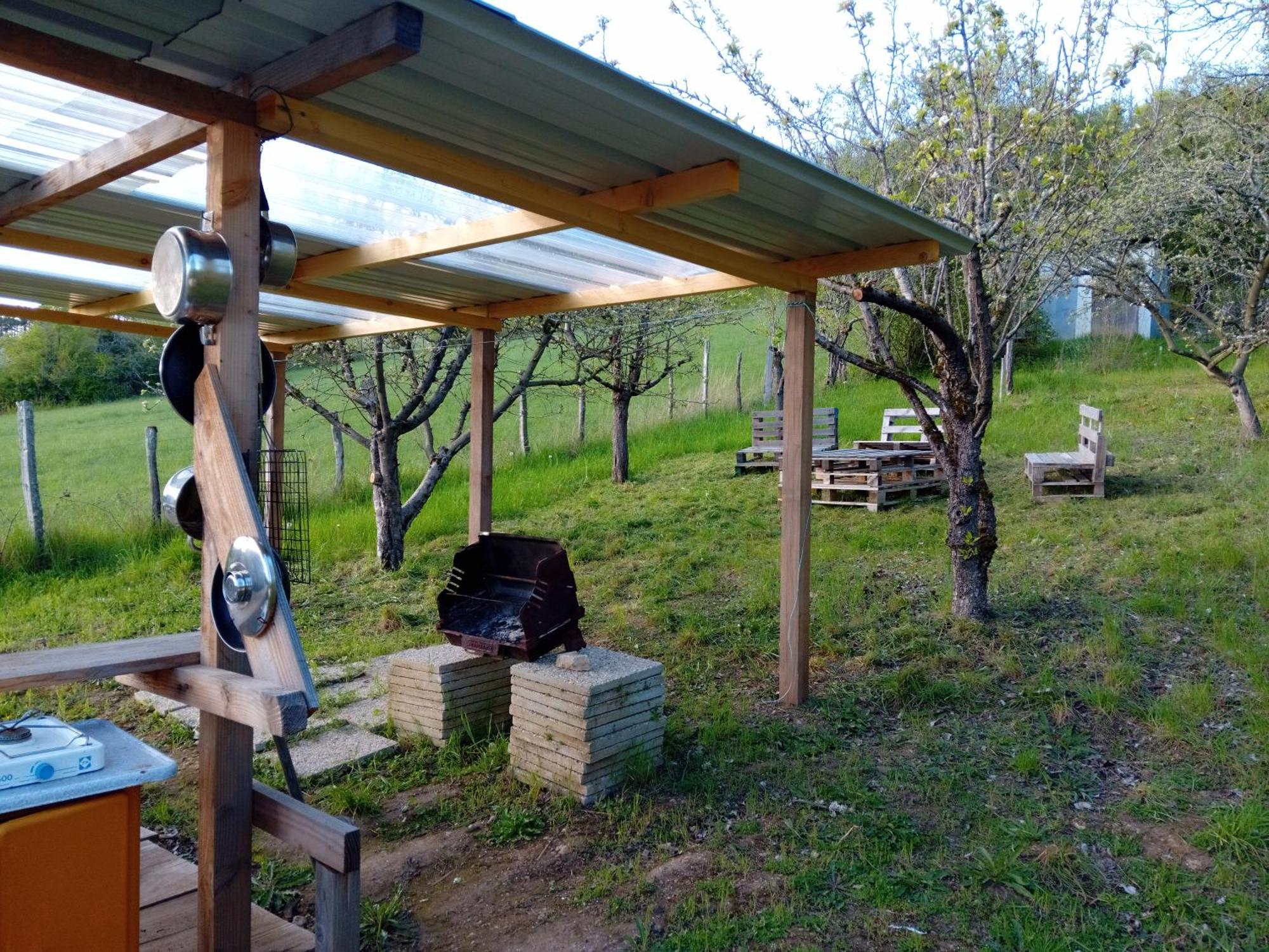 Campingfiz Varzy Bagian luar foto